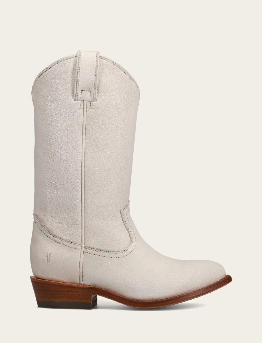 Billy Pull On Boot - White