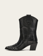 Women's Black Sara Wingtip Stud Boot - Black
