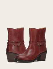 Women's Cranberry Rylee Belted Inside Zip Boot - Cranberry