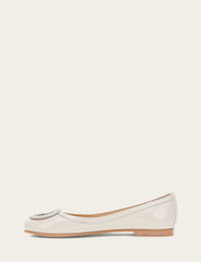 Women's Ivory Carson Logo Ballet Flats - Ivory