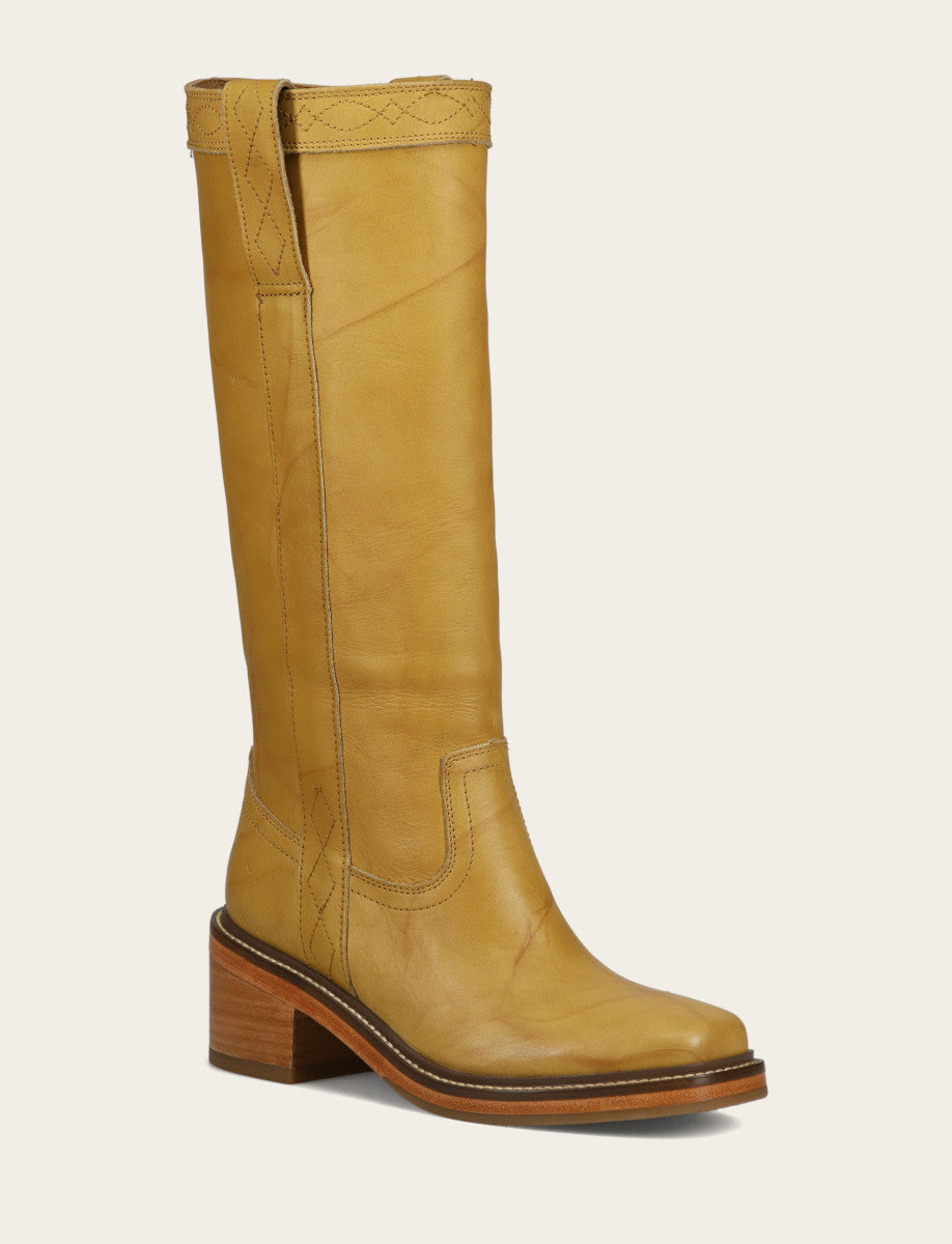 Women's Banana Kate Pull On Boots - Banana