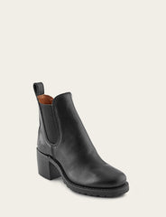 Women's Black Sabrina Chelsea Boots - Black