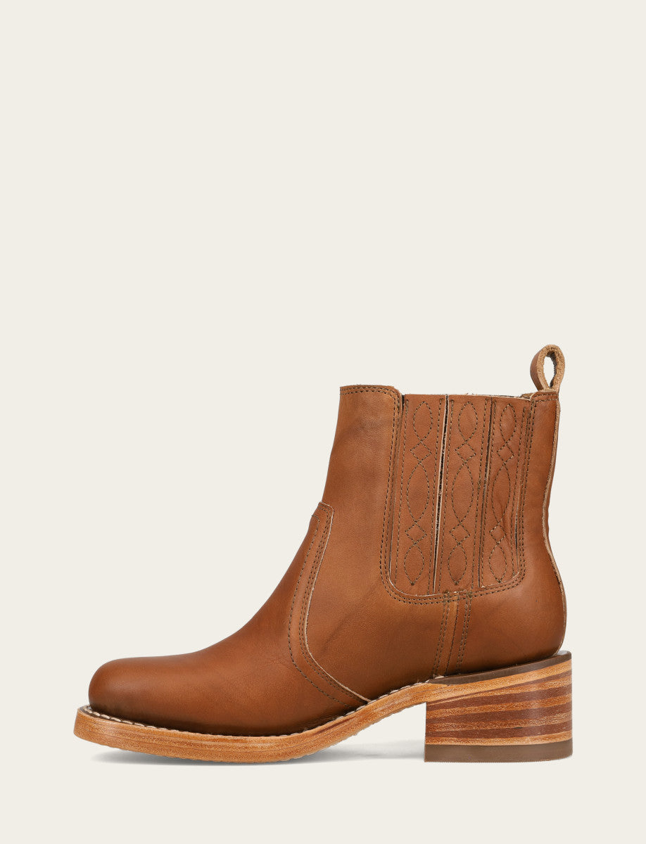 Women's Saddle Campus Chelsea Booties - Saddle
