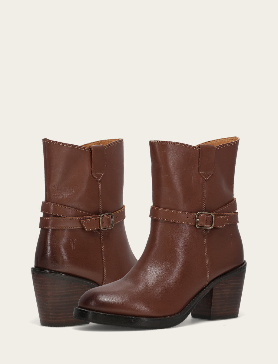 Women's Walnut Rylee Belted Inside Zip Boot - Walnut