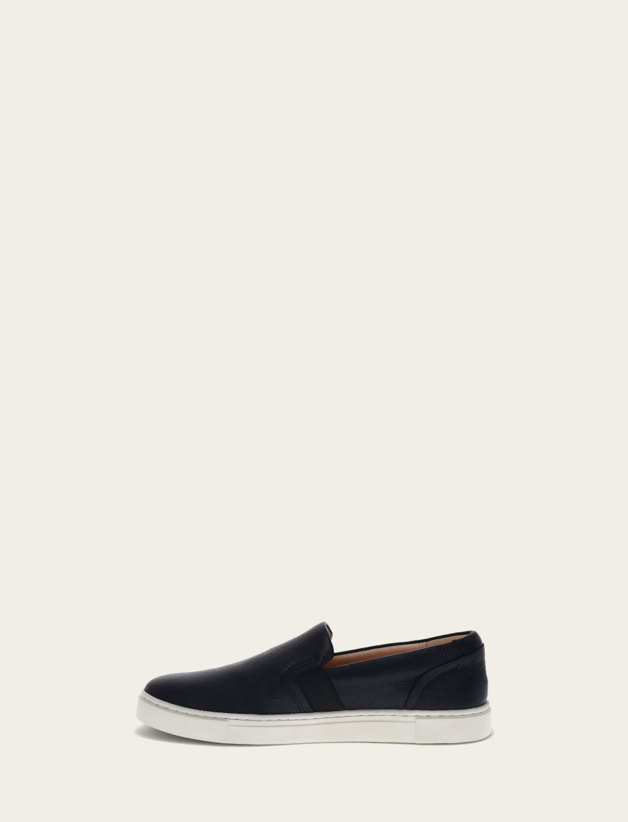 Women's Black Ivy Slip On Sneakers - Black