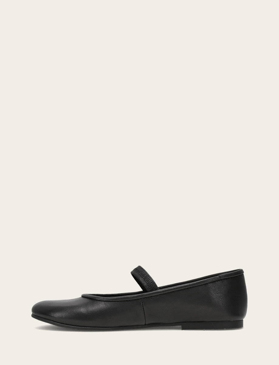 Women's Black Emma Elastic Mary Jane Shoe - Black