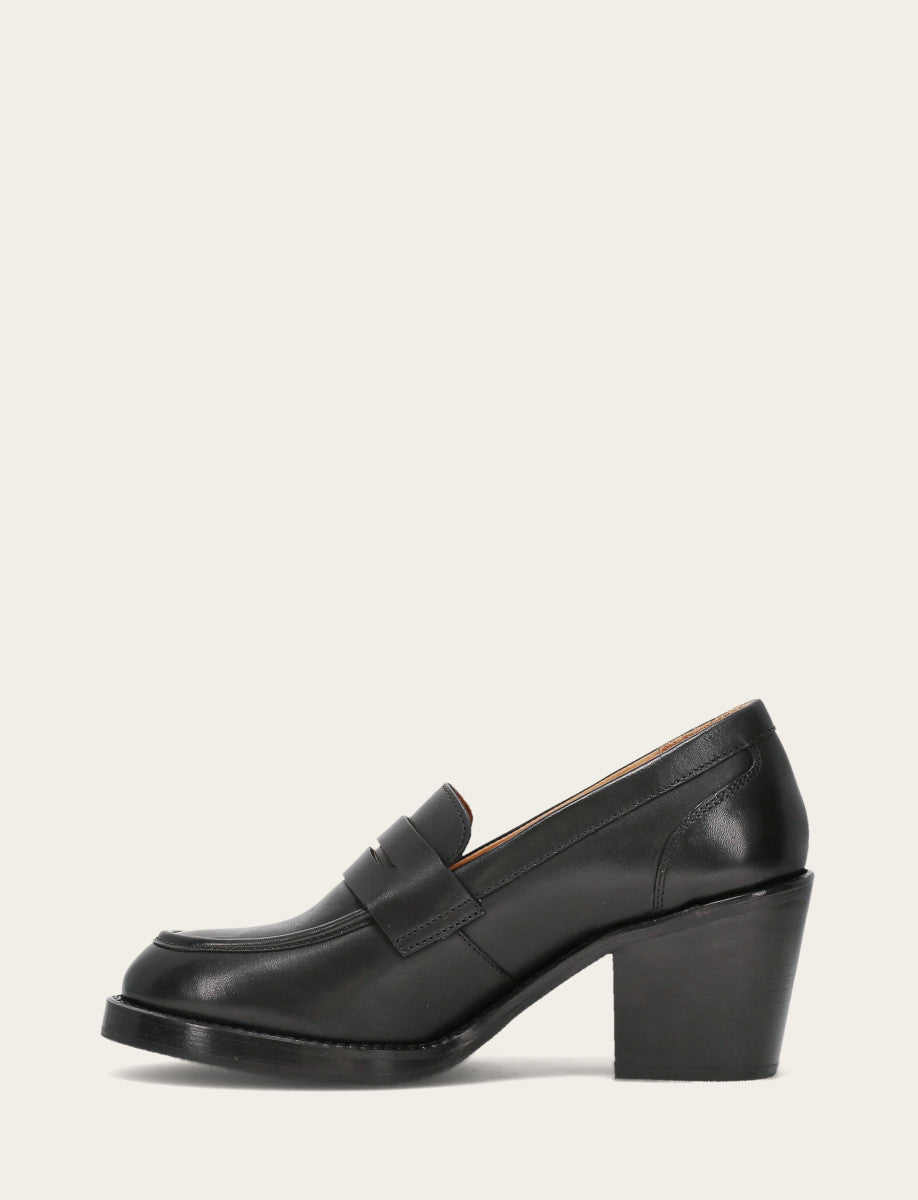 Women's Black Rylee Loafer - Black