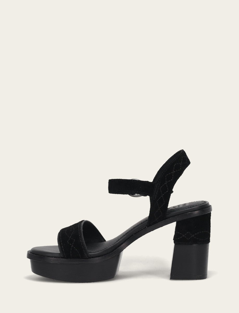 Women’s Black Pipa Woodstock Sandals - Black