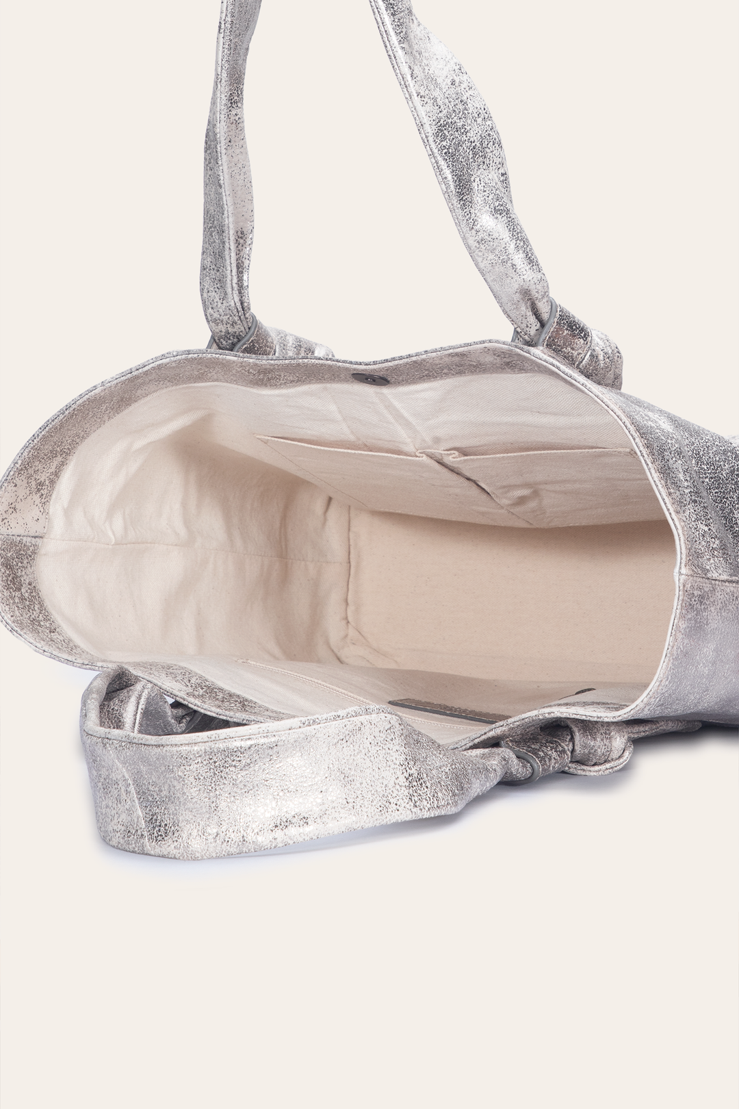 Women's Nora Knotted Tote Bag - Cream Metallic