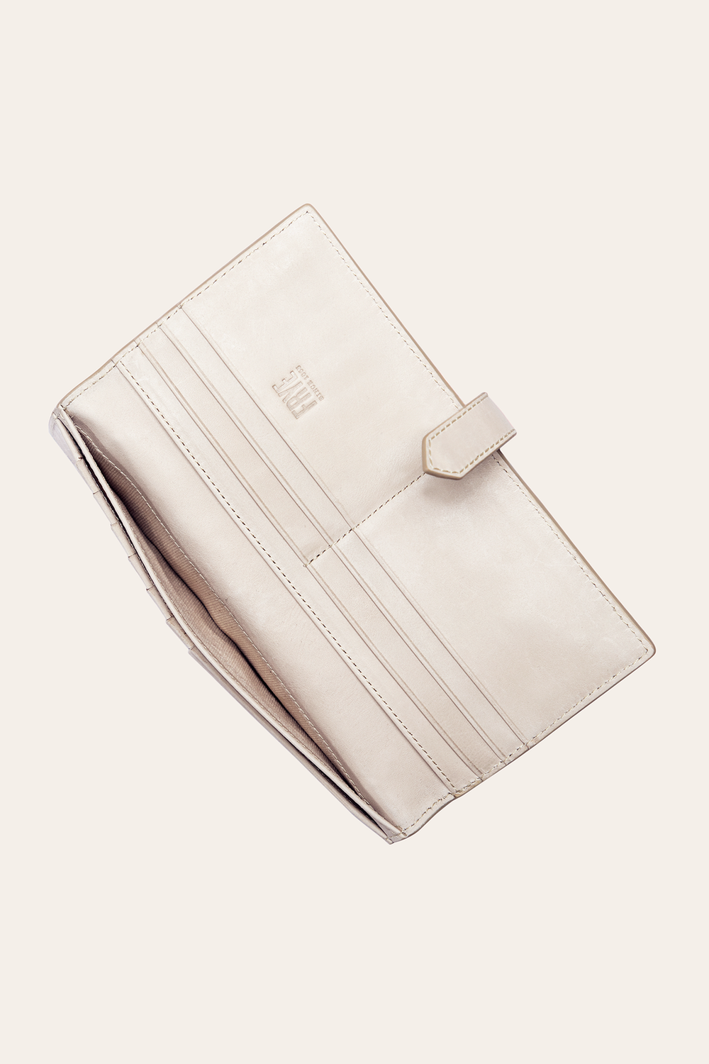 Sara Oat Slim Wallet - Oat